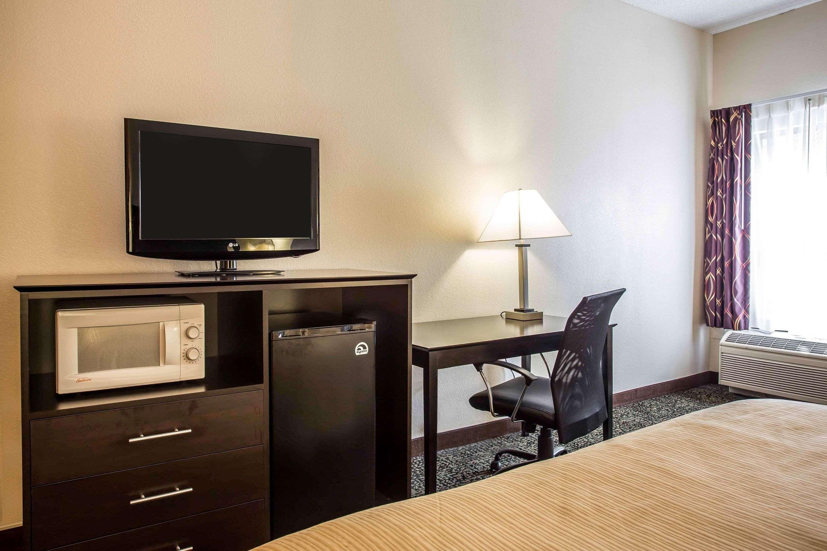 Quality Inn Union Us Hwy 176 Exterior photo