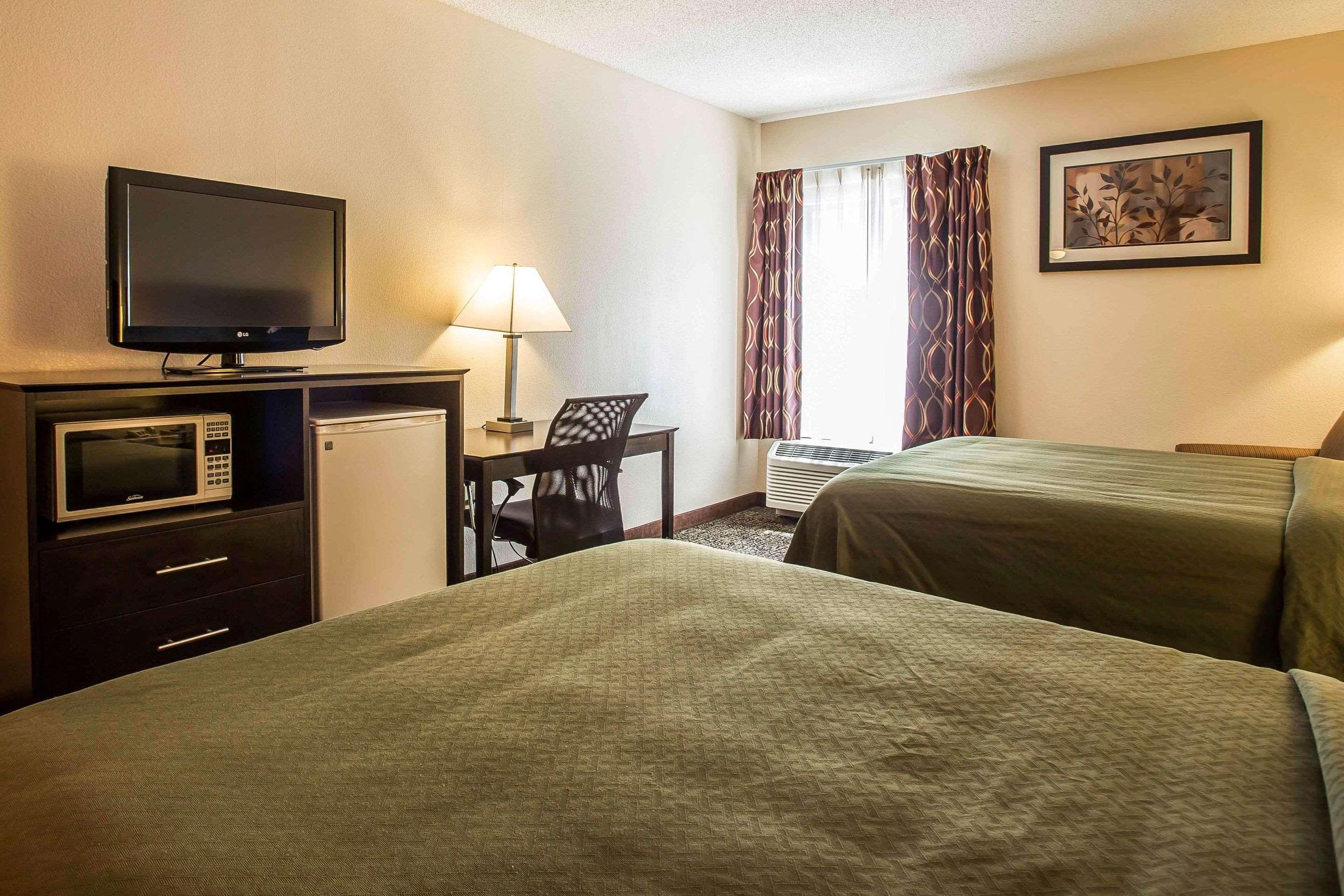 Quality Inn Union Us Hwy 176 Exterior photo